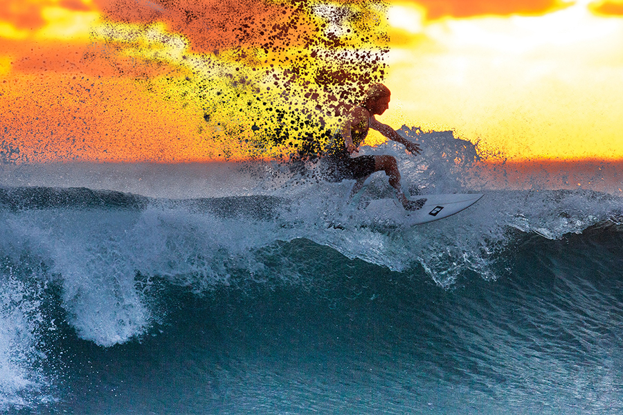 <span>Retouche d'image</span>Le surfeur